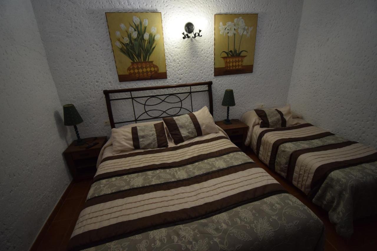 Apartamentos Horno Y Casa De Dulce Purullena Dış mekan fotoğraf