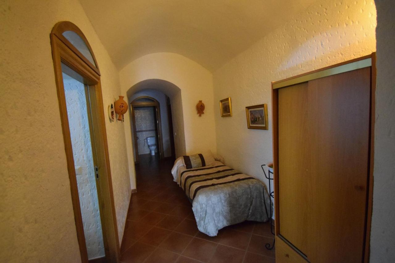 Apartamentos Horno Y Casa De Dulce Purullena Dış mekan fotoğraf