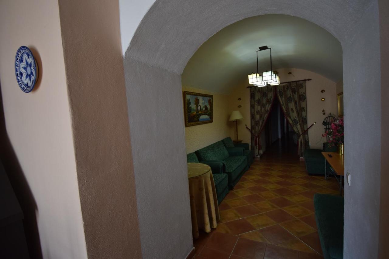 Apartamentos Horno Y Casa De Dulce Purullena Dış mekan fotoğraf
