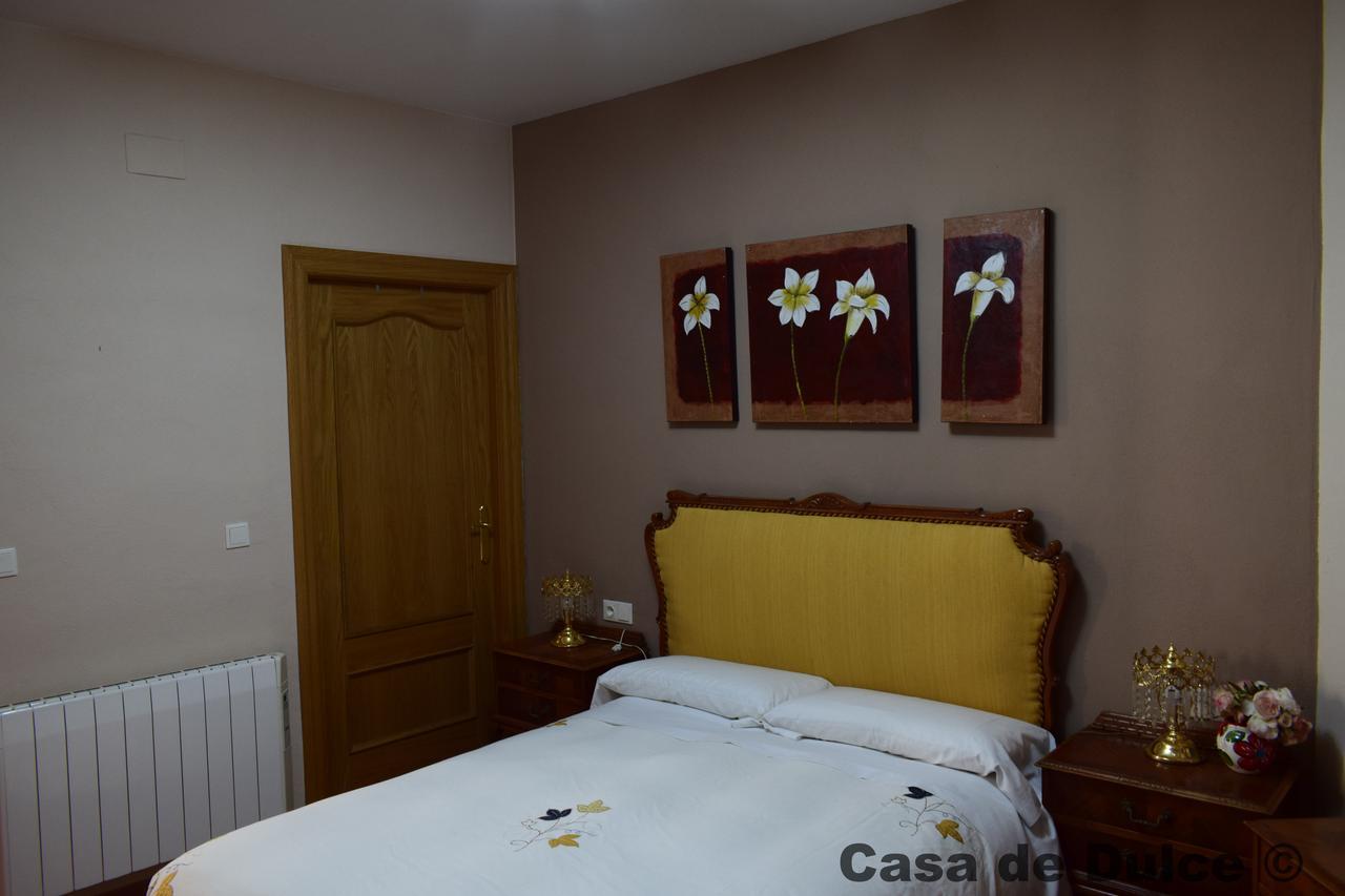 Apartamentos Horno Y Casa De Dulce Purullena Dış mekan fotoğraf
